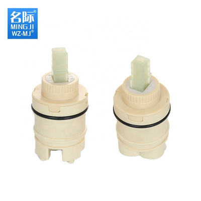 WZ-MJ 35mm Idling Upper Seal Plastic Ceramic Faucet Cartridge with Distributor