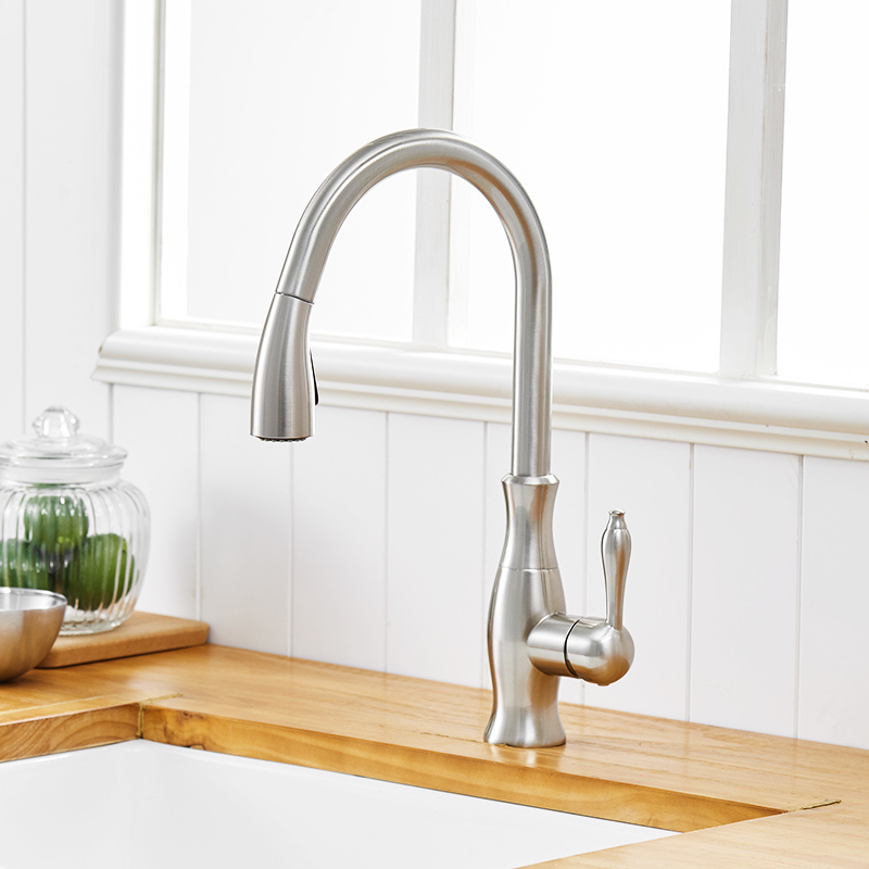 Fapully Modern Brushed Kitchen Sink Faucet with Pull Out Spout Brass Kitchen Faucet with Pull Out Sprayer