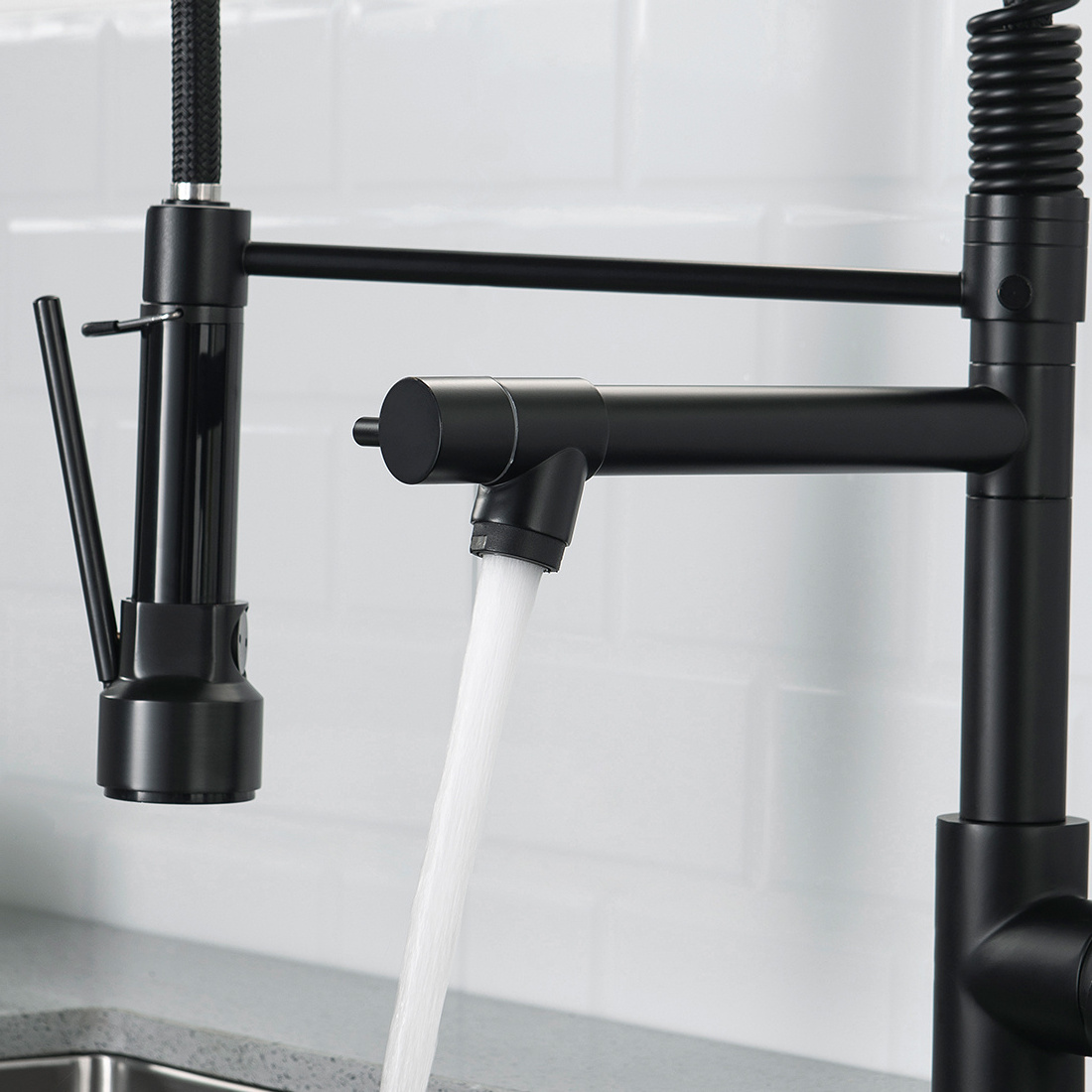 Fapully Modern Blackened Sink Faucet with Pull Down Spout Brass Kitchen Faucet with Pull Down Sprayer