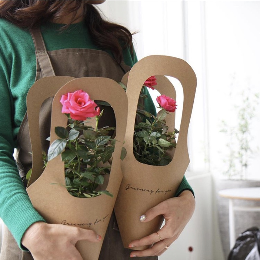 Flower Bag Shop Logo Custom Multiple Shapes Pink Brown Kraft Paper Flower Bouquet Carrier Flower Bag with Handle