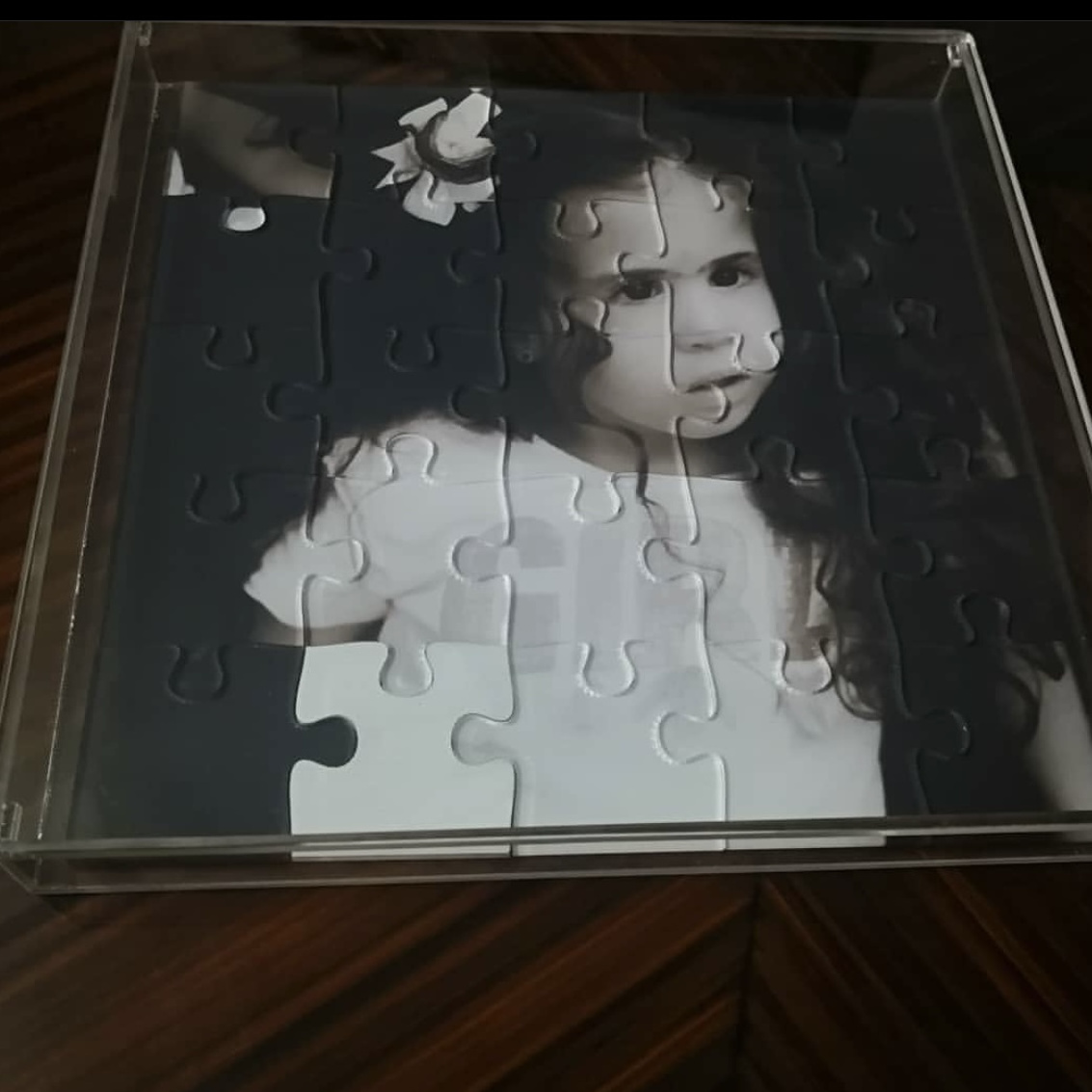 Custom made UV printing picture puzzle of acrylic photo frame for game