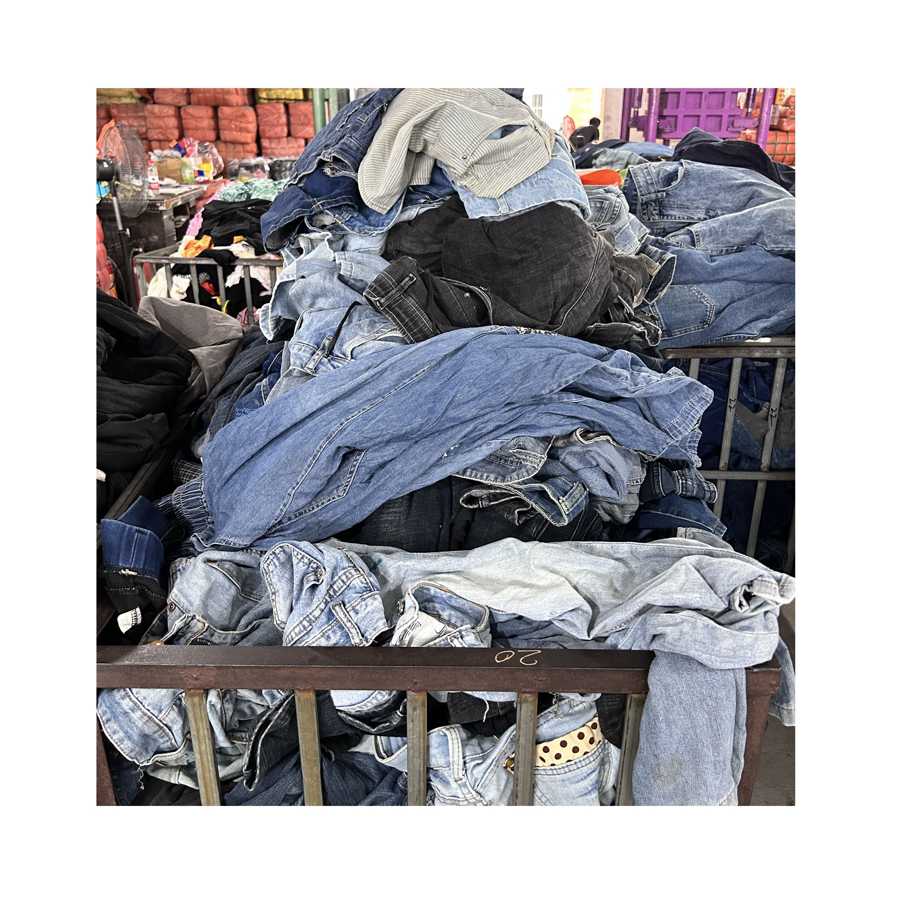 bulk wholesale designer clothing quality used ladies denim jeans second hand men jeans pants trousers in bales