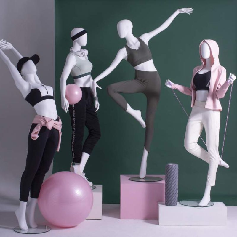 Full Body Standing Yoga Sports Female Mannequins Display Fiberglass Dummy Mannequin for Window Display