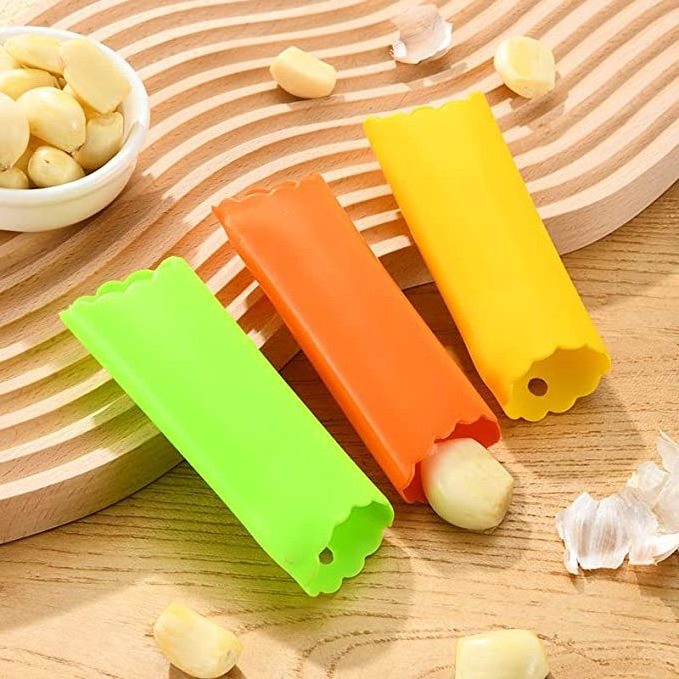 Kitchen Gadgets Eco friendly manual Silicone Garlic peeler  Food Grade Garlic Cloves with Best Tube Roller Garlic