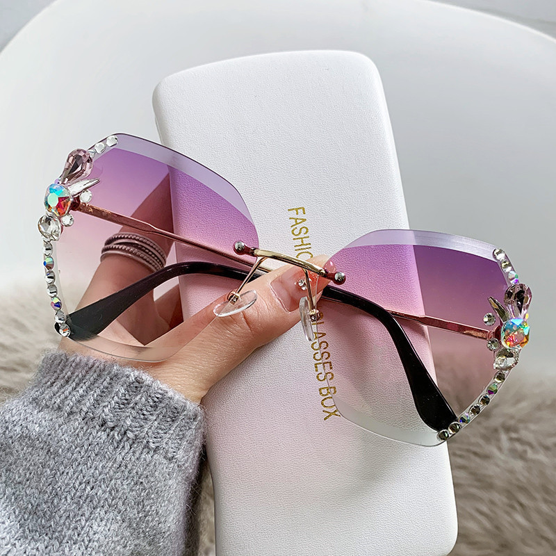 2024 new cross-border fashion rhinestone sunglasses female slimming sunglasses trendy sunscreen anti-ultraviolet  glasses