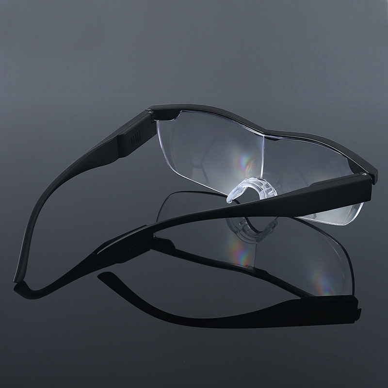 SKYWAY Blue Light Blocking 1.6 Times Big Vision Reading Glasses Magnify Glasses With Chargeable Led Light