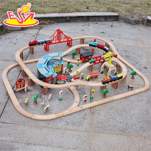 wholesale 142 pcs best quality wooden toy train track hottest design kids wooden toy train track W04C072