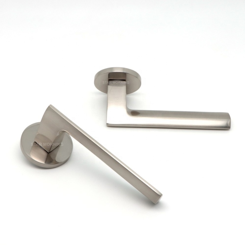 Heavy Quality Lever Handle on Round Rose in Satin Nickel Elegant Internal Door Handles A Olive EZ SN