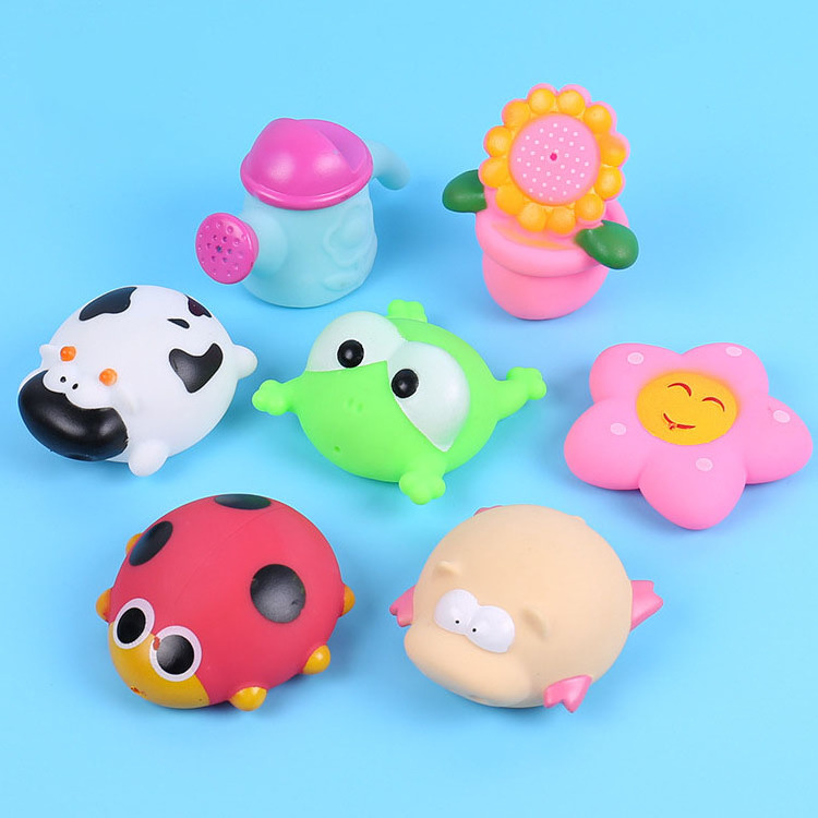 Custom vinyl toy cartoon rubber duck animals water game baby bath toys