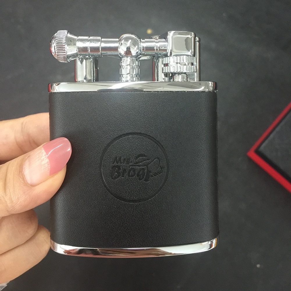 YB-030 8.2*6.7*2.5cm 170g YIBAO high quality double torch flame windproof table top metal big gas refillable cigar lighter