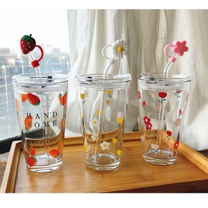 big capacity cloud juice cup strawberry clear cup with lids and straws