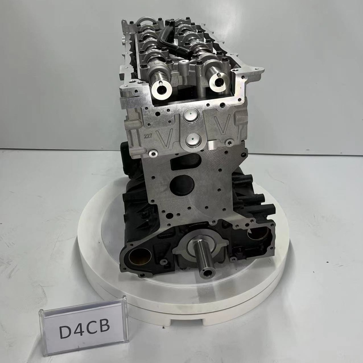 Brand New and Factory price D4CB O5  Cylinder block head assembly Auto Engine Korea Auto Parts Engine  for Hyundai Kia