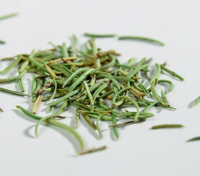 Chinese premium Natural Dry Spice Herbs Rosemary Leaves Dried Rosemary in loose wholesale