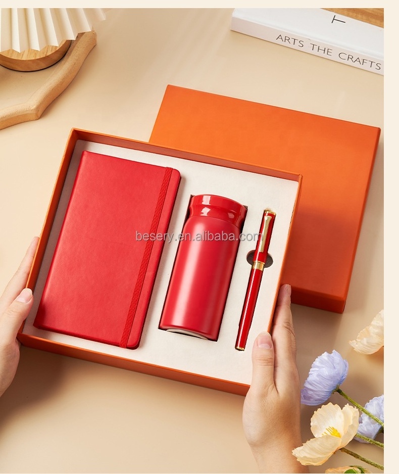 Promotional business gift Notebook with pen steel water bottles with Logo items Gift box man School office for fathers day gifts