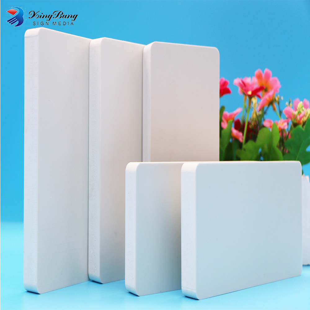 Polyurethane foam board and PP honeycomb core