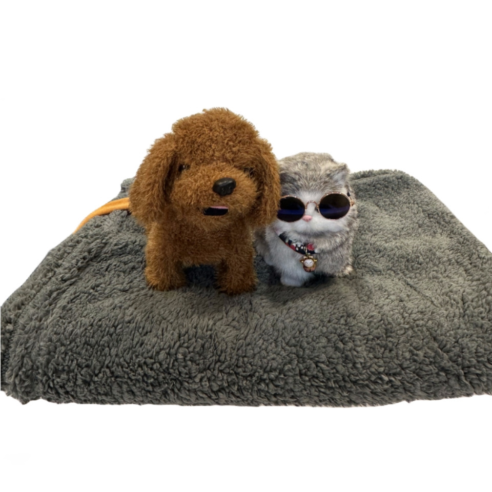 Custom Warm sofa bed sofa wool furniture cover Waterproof pet blanket for dogs and cats