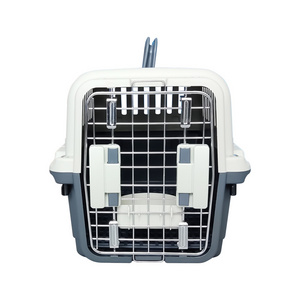 Hot sale Portable Durable Plastic Pet Space Bag Outing Travel Crates For Cats And Dogs