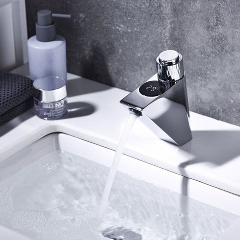 Push Type Basin Faucet Modern Design Durable Brass Chrome Bathroom Faucet Bath sink faucets With Temperature Display