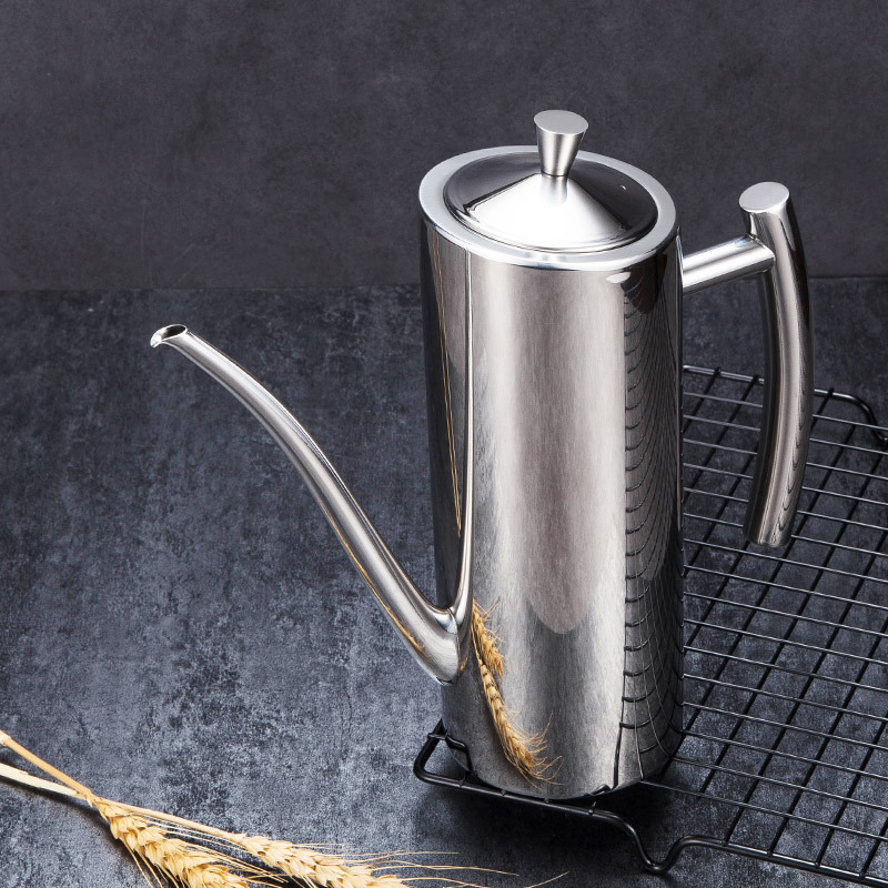 Stainless Steel Oil Pot Kitchen European Cooking Oil Container 500ml700ml Olive Oil Jug Leak-proof Food Grade Condiment Bottle