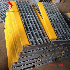 30*5mm 30x100cm walkway yellow equivalent nosing hot galvanized steel grating/ metal floor grill/steel grate grid