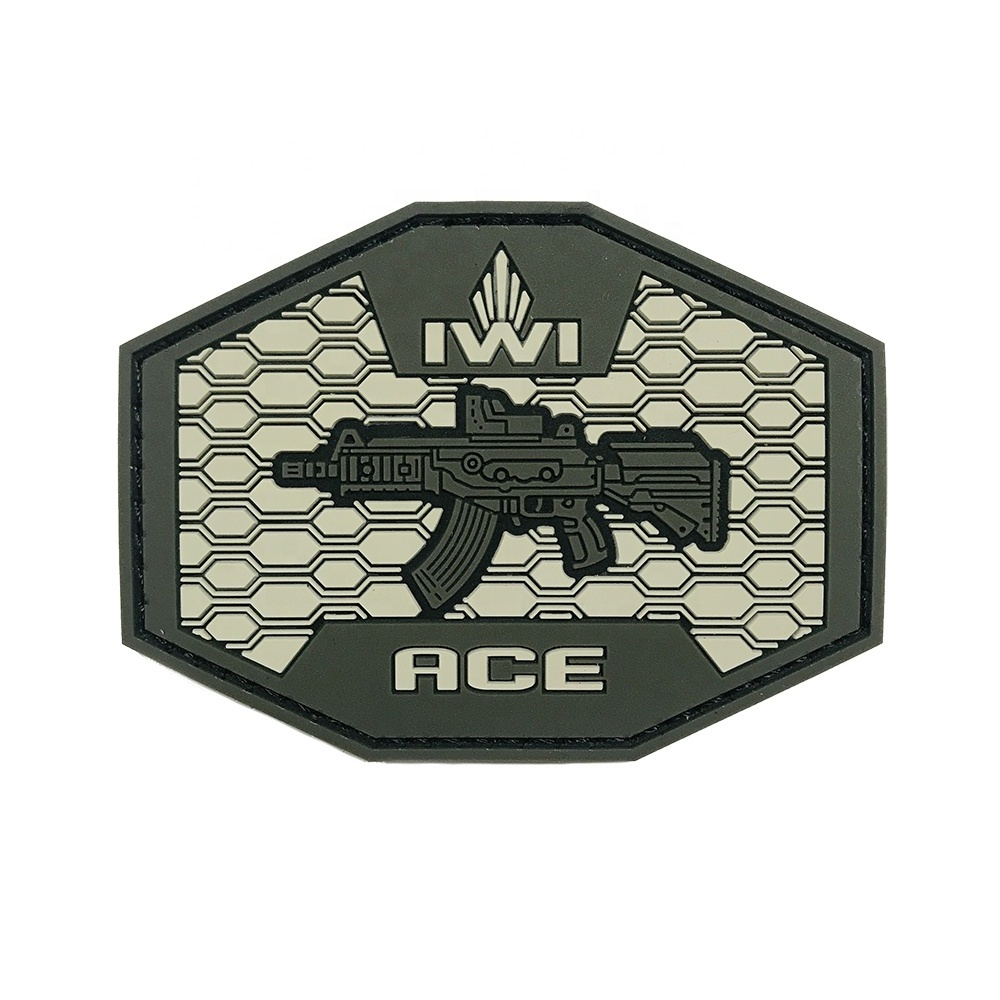 Custom machine made rubber embossed pvc rubber patch