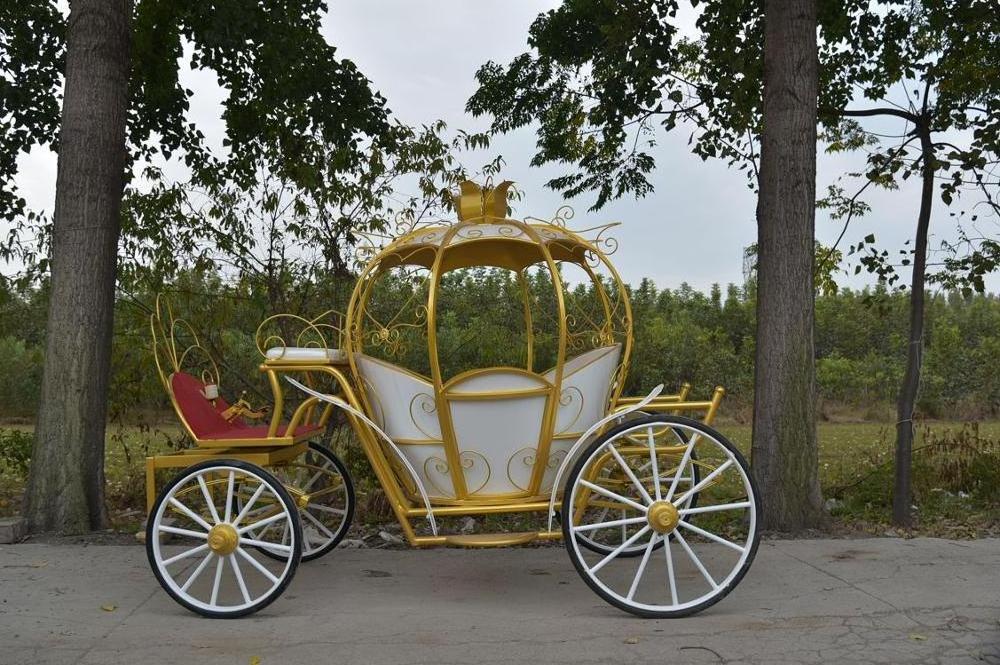 cheap price cinderella horse drawn carriage for sale