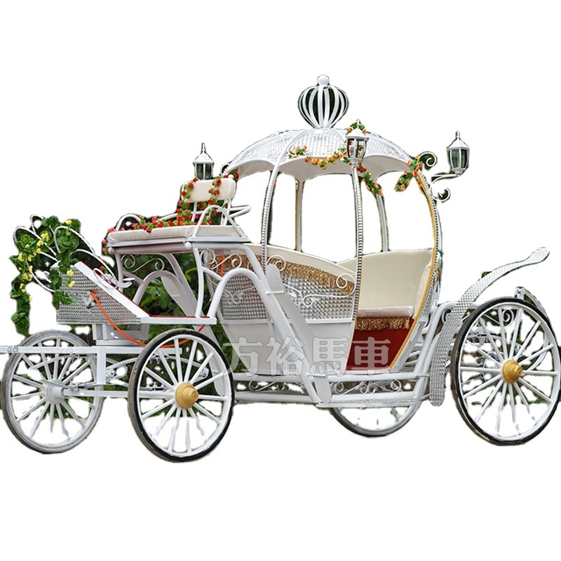 High quality Electric operated horse carriage with diamond decorated pumpkin carriage for sale