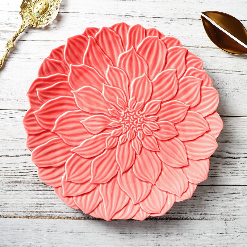 Unique Wedding Tableware Red China Ceramic Embossed Hydranga Flower Shape Irregular Charger Plates Dessert Salad Plates