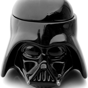 Hot selling creative cartoon black Darth Vader ceramic coffee mug with lid