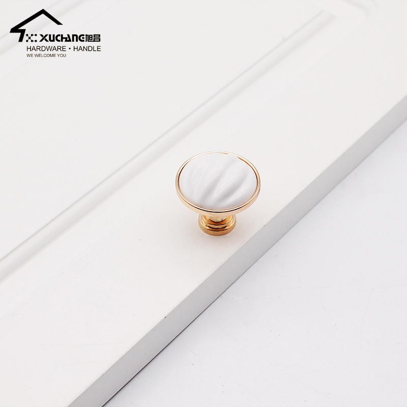 Factory Hot Sale Pull Knobs New Design K Gold Zinc Alloy White Ceramic Furniture Handles Kitchen