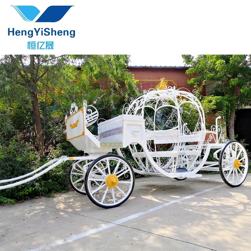 Luxury Cinderella Carriage Princess Carriage for Sale/Four Wheels Electric Horse Carriage/Top Quality Tourist Horse Carriage