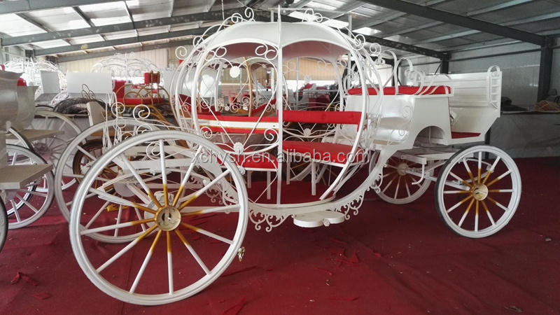 Used white cinderella pumpkin horse carriage for sale/wedding horse carriage wheels for sale