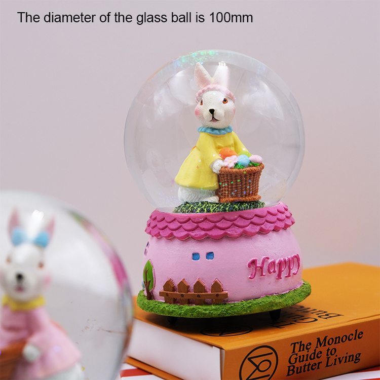 Factory sells resin Easter Handmade crafts Rabbit crystal balls Home decor water snow globe