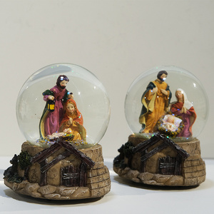 Hot Sale Unique Diy Snow Globe Christmas Water Globe Resin Nativity Musical Snow Globe For Gift Home Decoration