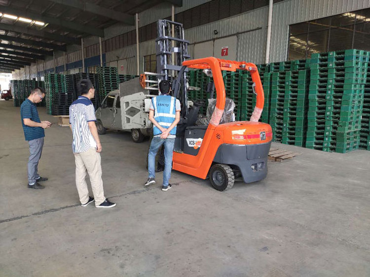 XCMG Intelligent 2 t 2.5 ton 3 ton 3.5 tons Electric Forklift Battery Littion Hanghan ForkLift 4 Wheel Montacarga De 7 Toneladas