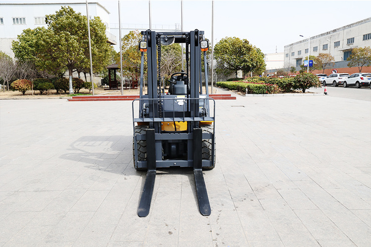 XCMG Japanese Engine XCB-D30 Diesel Forklift 3T 3 Ton Piggyback Forklift Lift Truck Hyundai Spare Parts