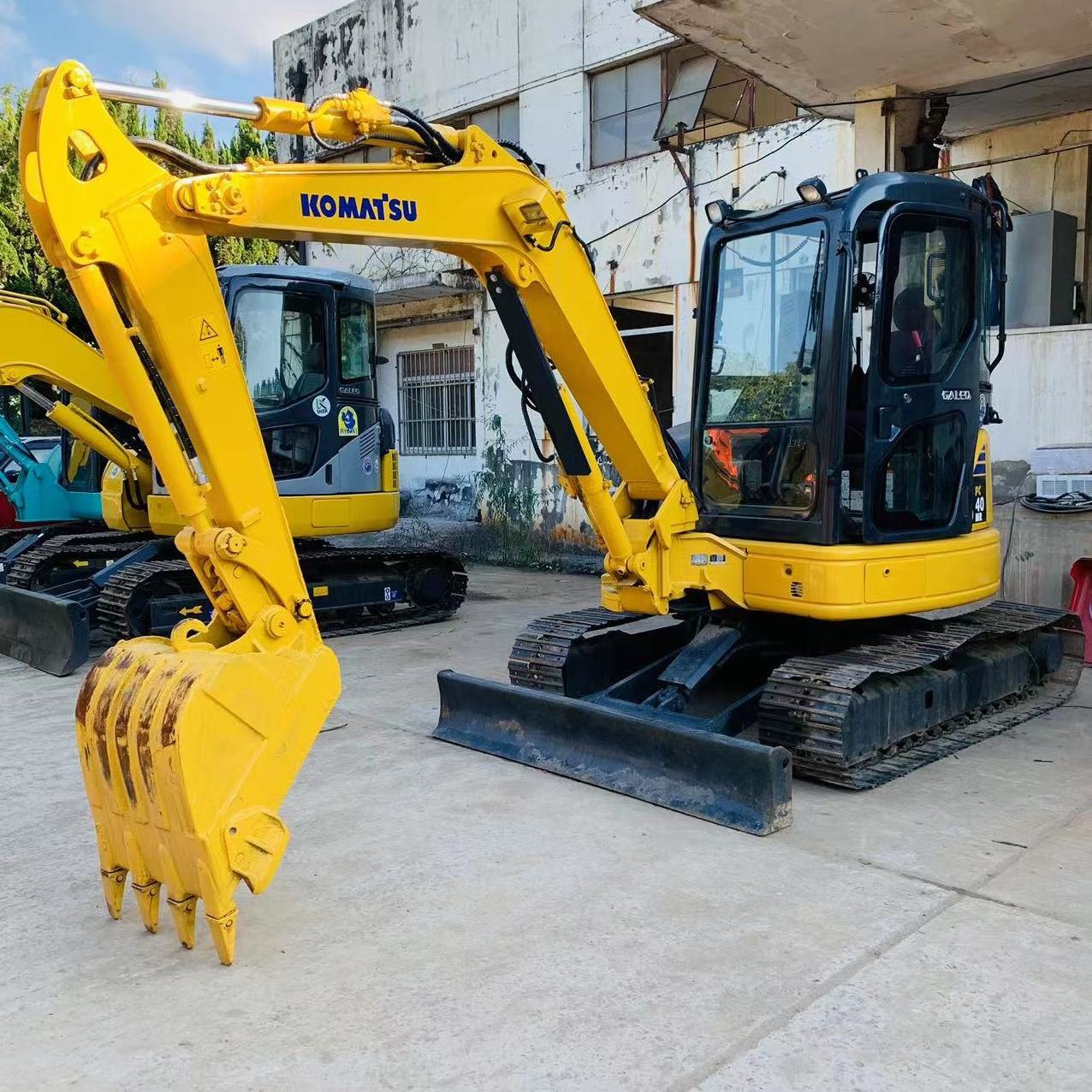 Used Komatsu PC40 Excavator Mini 4 Ton Second Hand Japan Made Small Hydraulic Crawler Digger Used pc40mr Excavator