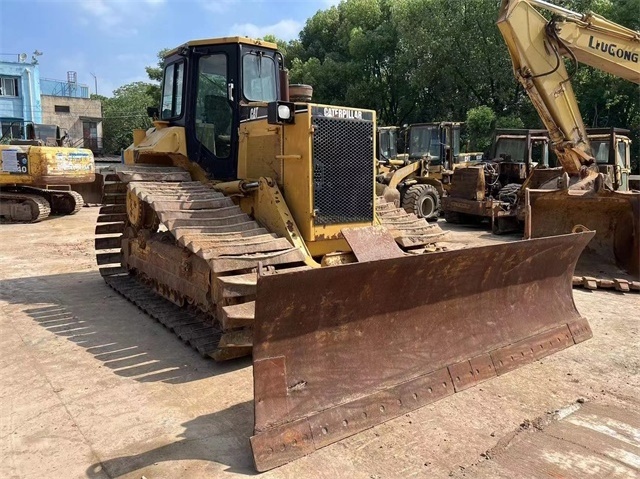 Almost New D5K caterpillar used d5 bulldozer original cat d5k d5h d5g d5d d5m mini crawler bulldozer for sale