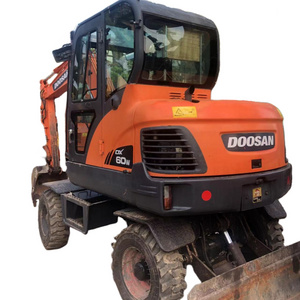 High Quality small Second hand excavator tyred Doosan DH80 Doosan DX60W 8ton hydraulic digger used wheel excavator