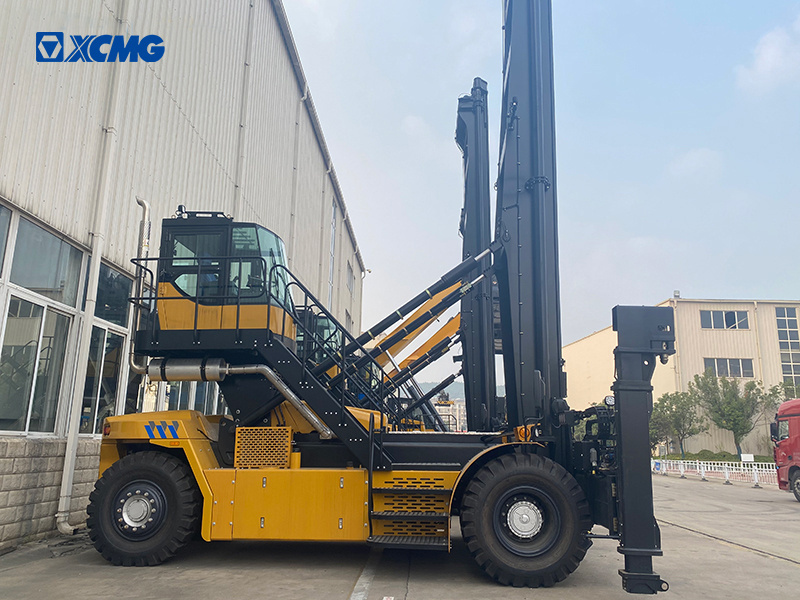 XCMG official cargo bulk handling equipment XCH907K 9 ton empty container handler for sale