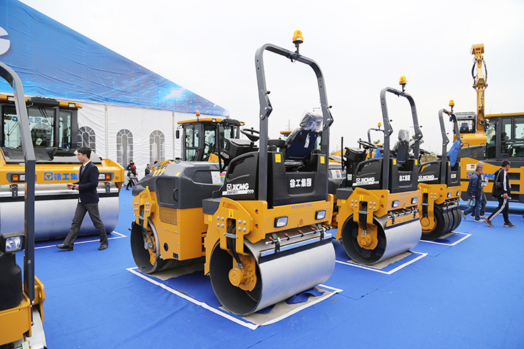 XCMG XMR403 4 ton double drum vibratory road roller price