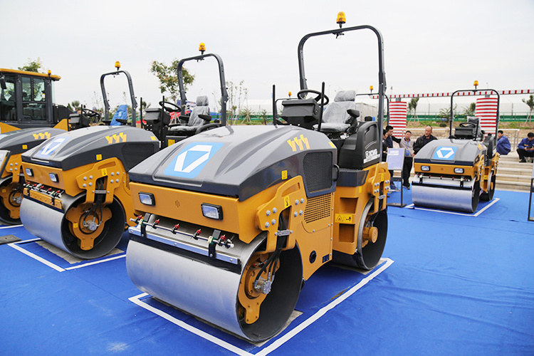 XCMG XMR403 4 ton double drum vibratory road roller price