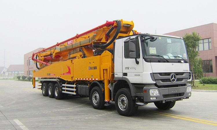 XCMG Official Second Hand 62m Boom Concrete Pump Truck HB62K Price