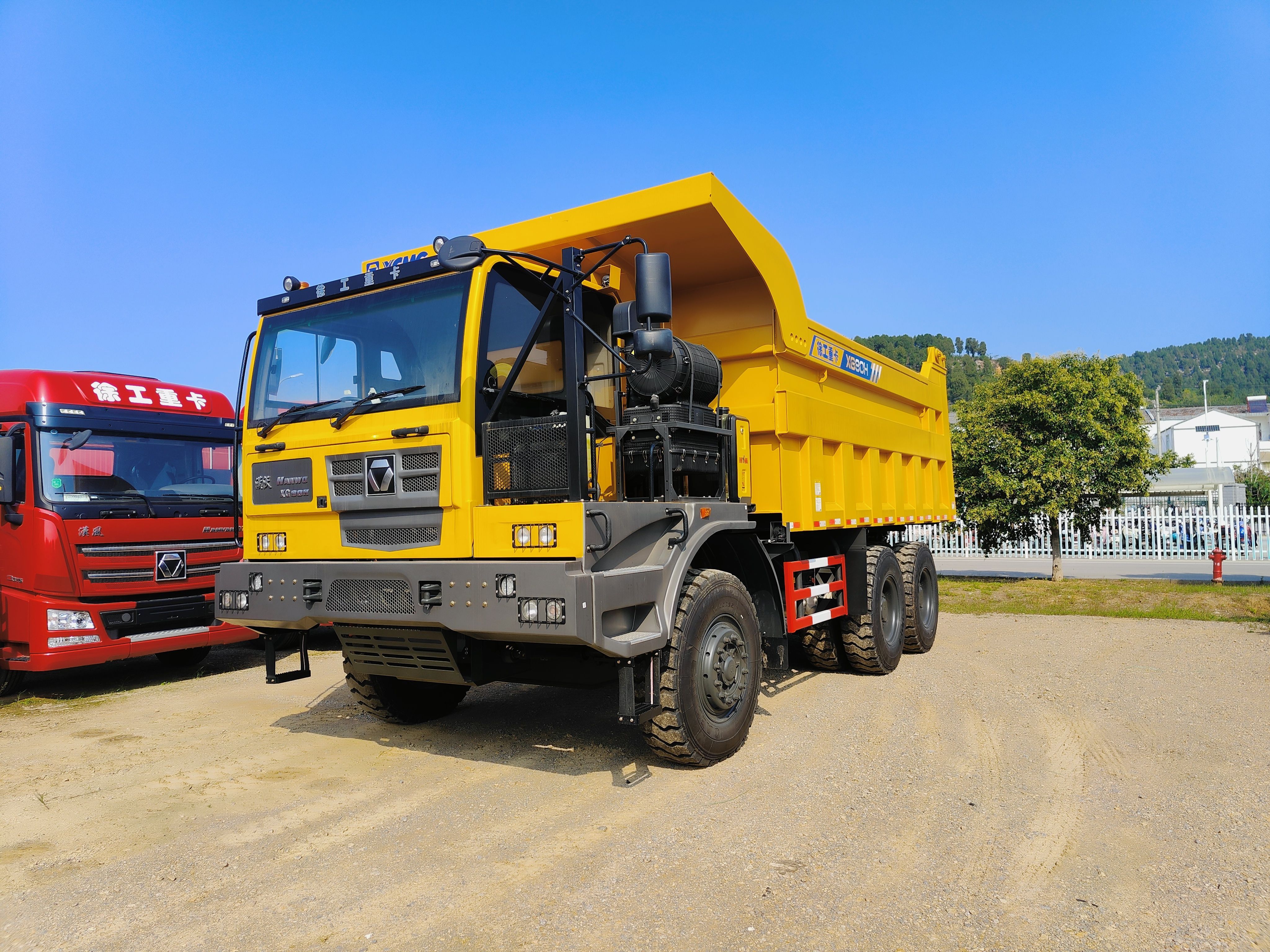 XCMG Official Construction Mining Mine Dumper Truck XGA5902D3T Heavy Duty Mining Dumper Price