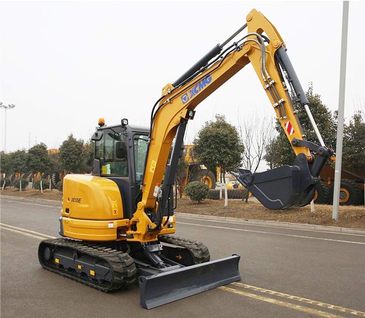 XCMG official second hand XE55E mini bagger excavator machine used 5t bagger with kubota engine