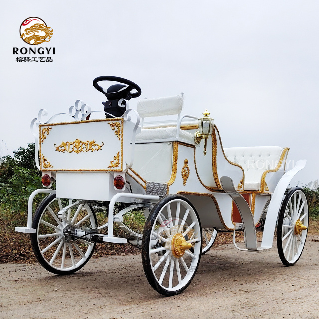 Hot Selling Luxury White Outdoor Leisure Royal  Sightseeing Horse Carriage with 4 Steel Wheels/wedding CINDERELLA horse carriage