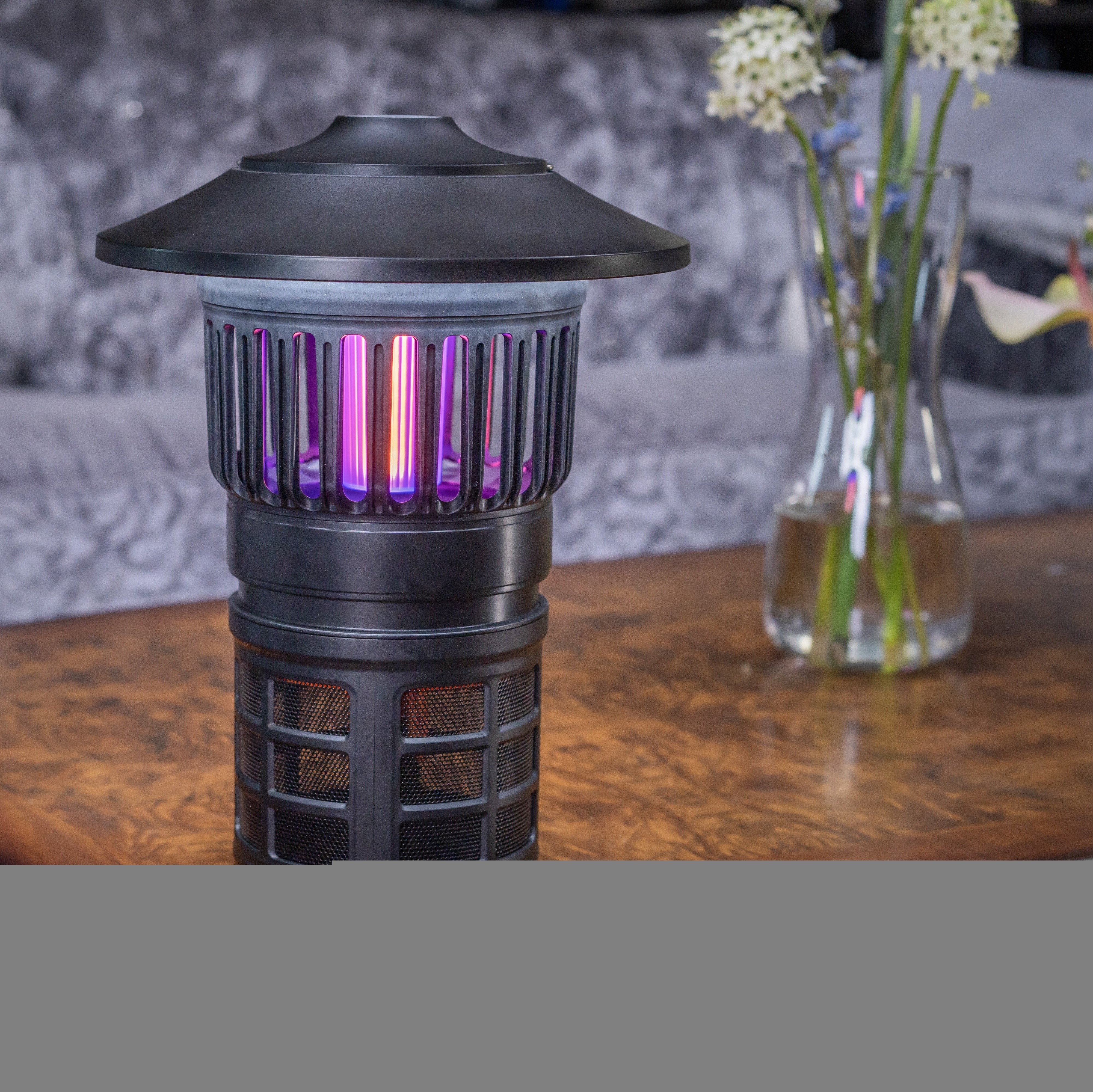 Rechargeable Electric Shock Rainproof Mosquito Trap Lamp Bug Zapper with Flame Light