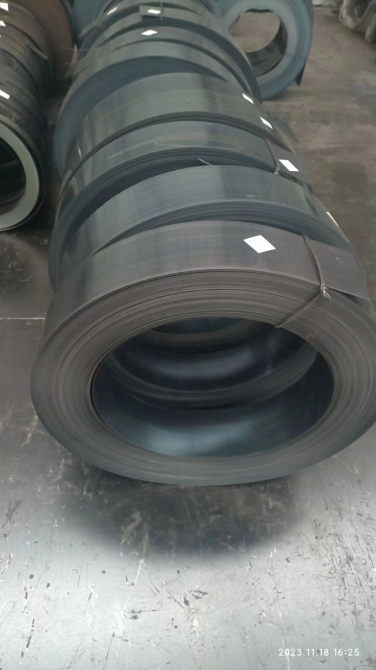 SK4 SK5 50crv4 58crv4 carbon steel strip hardened and tempered steel strips/coils