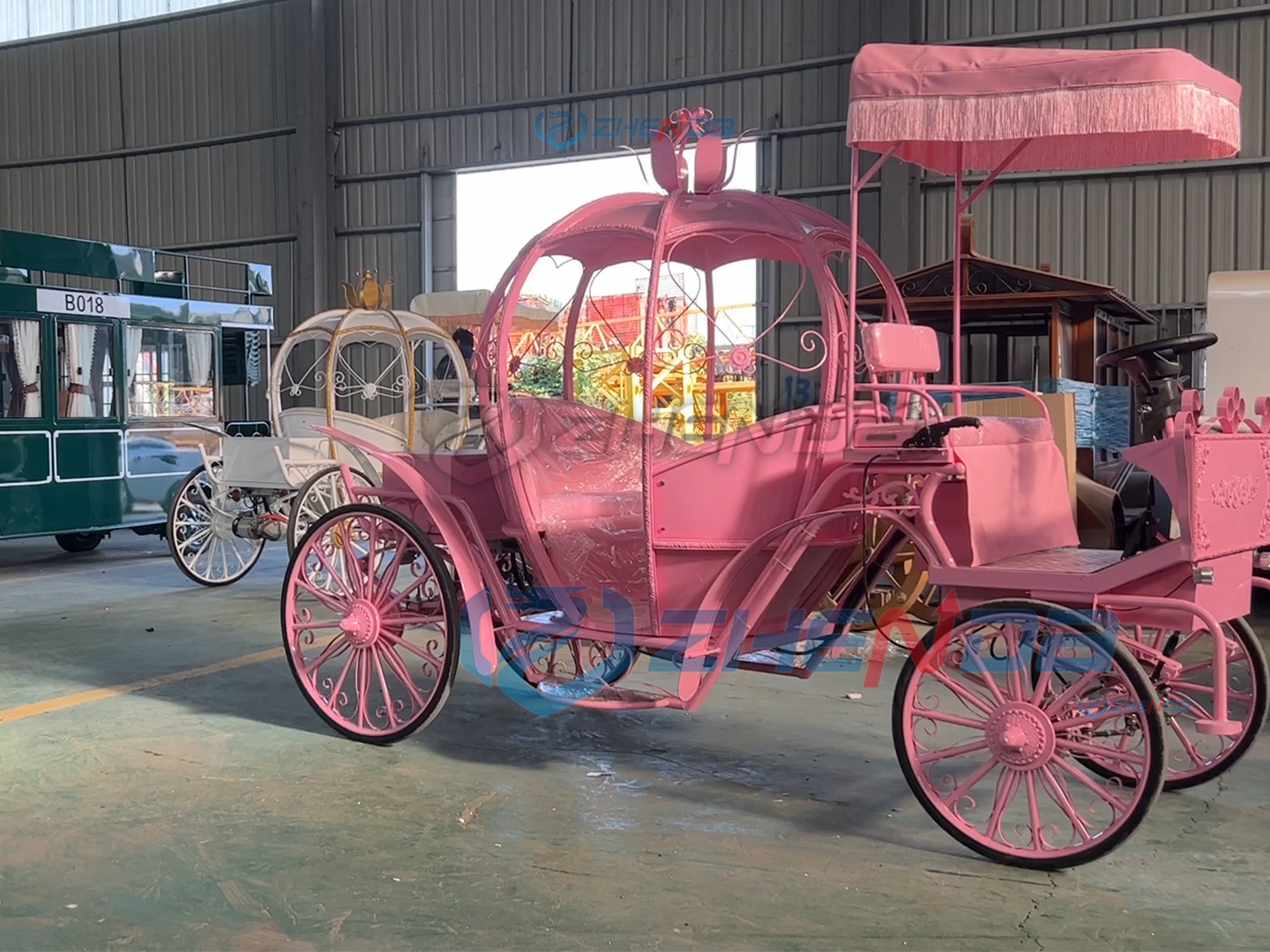 Cinderella Pumpkin Wedding Carriage for Tourist /Princess Electric Horseless Carriage/Four Wheel Horse Wagon