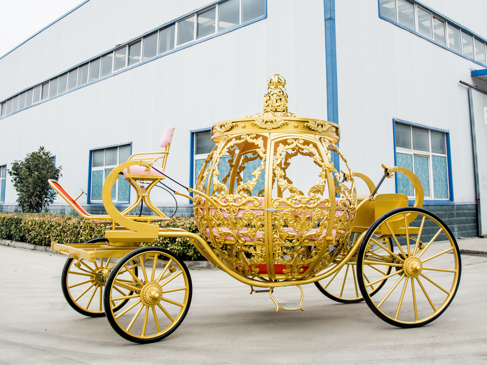 Romantic royal princess pumpkin carriage with four wheels for wedding or sightseeing Cinderella pumpkin carriage